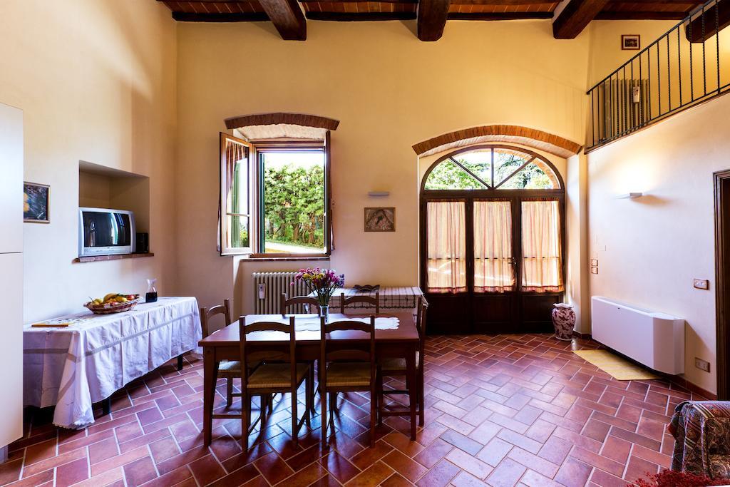 Casale Vacanze Il Granaio Cortona Habitación foto