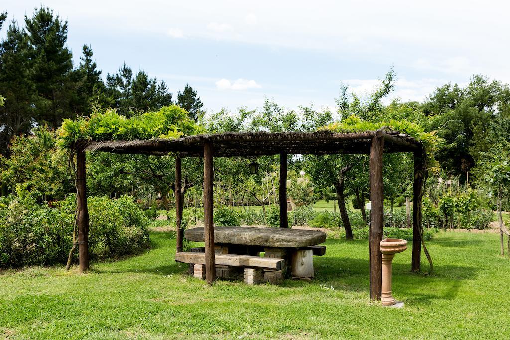 Casale Vacanze Il Granaio Cortona Exterior foto